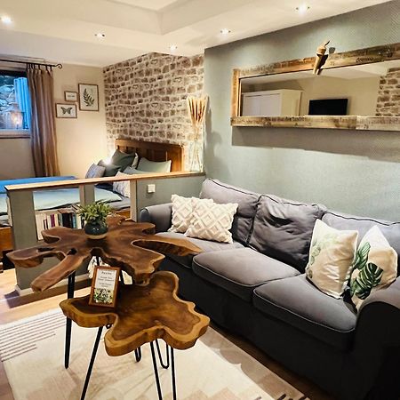 Ferienwohnung Palatina Heuchelheim-Klingen Luaran gambar