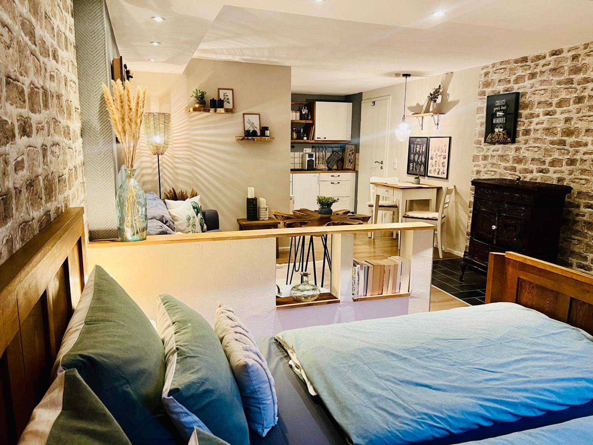 Ferienwohnung Palatina Heuchelheim-Klingen Luaran gambar
