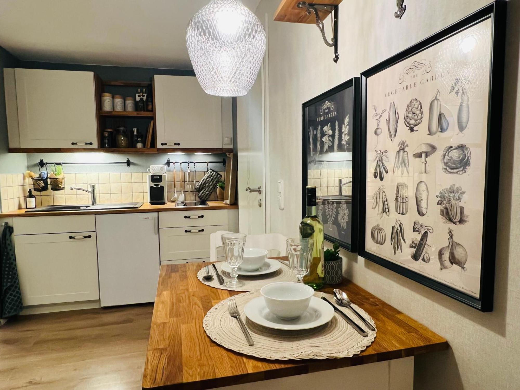 Ferienwohnung Palatina Heuchelheim-Klingen Luaran gambar